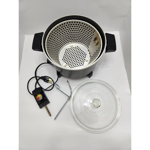 Vintage Dazey 6 Chef's Pot Steam Cooker Deep Fryer Model # DCP-6 W/ Recipe Book - Picture 3 of 11